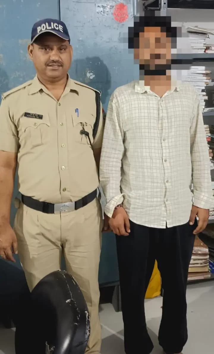 पिथौरागढ़ में शराब के नशे में वाहन चलाने एवं हुड़दंग करने वाले दो गिरफ्तार