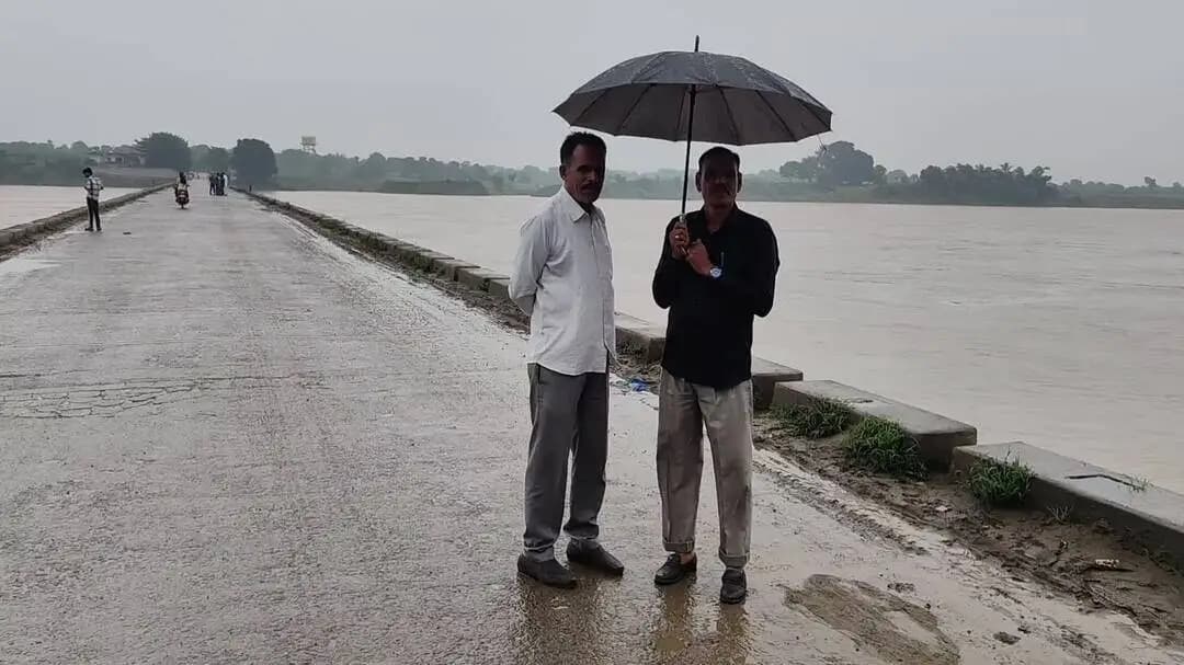 उदयपुरा: मां नर्मदा का जलस्तर आज घटा, कल बढ़ रहा था