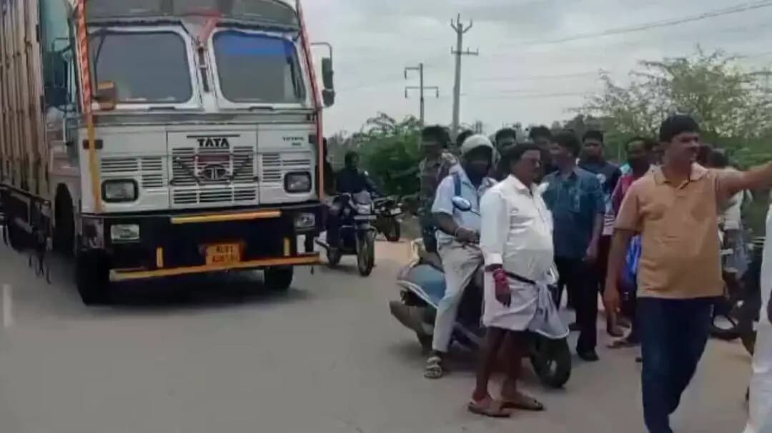 తిరుపతి: తిరుపతి చెన్నై జాతీయ రోడ్డు ప్రమాదం పలువురికి గాయాలు