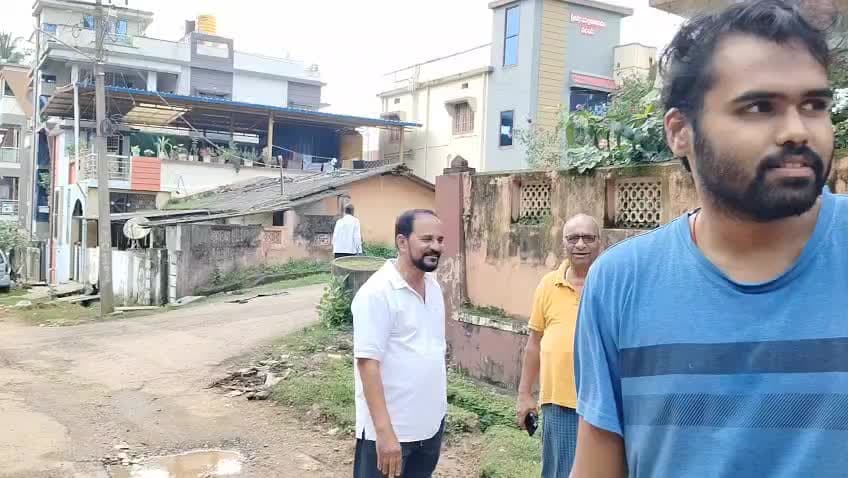 ದಾಂಡೇಲಿ: 14ನೇ ಬ್ಲಾಕ್ ಪ್ರದೇಶದಲ್ಲಿ ಉರಿಯದ ಬೀದಿ ದೀಪ : ದುರಸ್ತಿಗೆ ಸ್ಥಳೀಯರಿಂದ ಆಗ್ರಹ