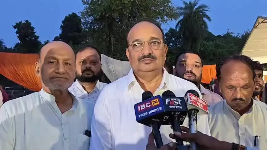 रायबरेली: डिग्री कॉलेज परिसर में सीएम योगी की होने वाली विशाल जनसभा का निरीक्षण राज्यमंत्री दिनेश प्रताप सिंह ने किया, दिया बयान