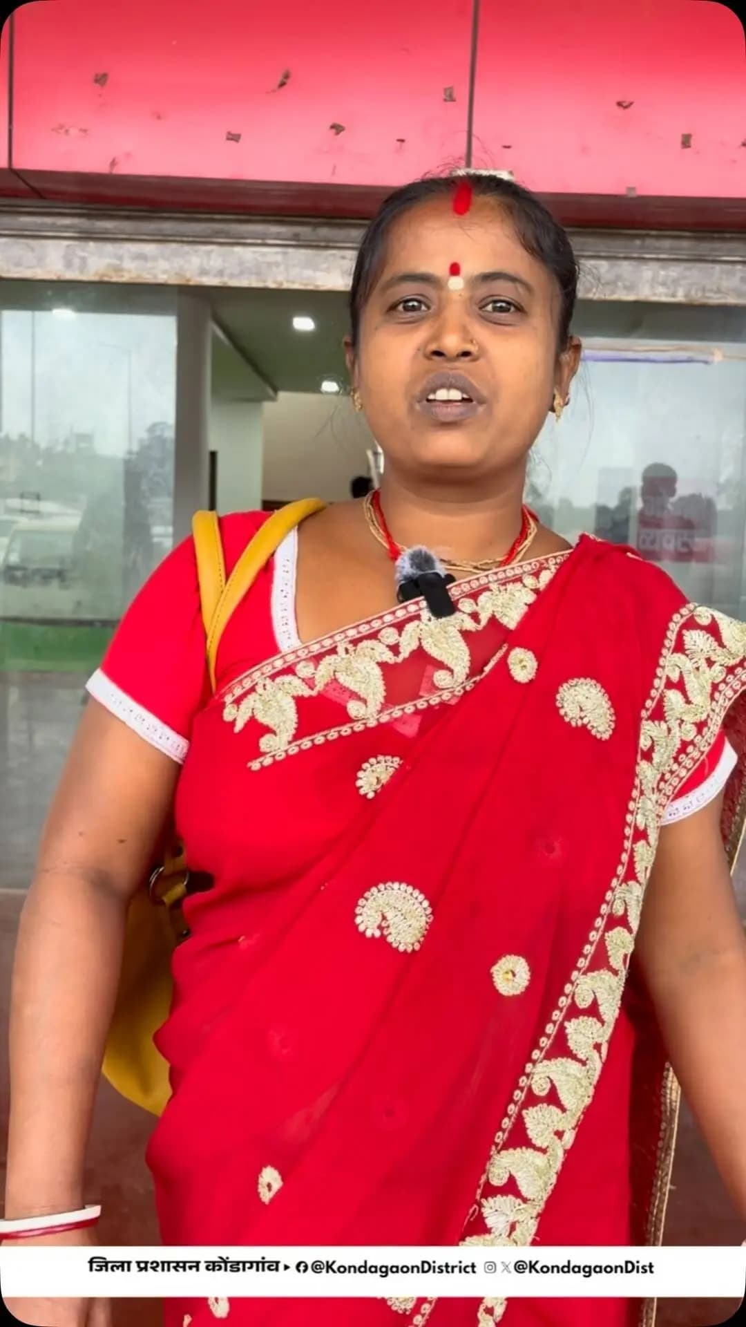 बिहान से जुड़कर ममता बनीं ‘लखपति दीदी’
आत्मनिर्भरता की नई उड़ान भर रहीं ममता ने प्रधानमंत्री श्री नरेंद्र मोदी जी और मुख्यमंत्री श्री विष्णु देव साय जी का आभार जताया।
#लखपति_दीदी #बिहान #महिला_सशक्तिकरण #विष्णु_भैया