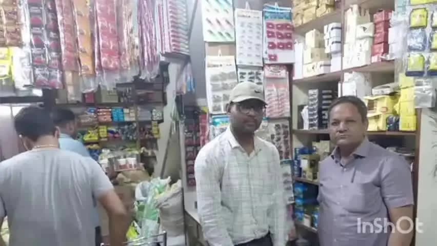उदयपुर धरमजयगढ़: चुहड़मल पोटुमल होलसेल दुकान के खिलाफ एक्सपायरी नारियल बर्फी-केक बेचने पर केस दर्ज, 3 ढाबा संचालकों को जारी किया नोटिस