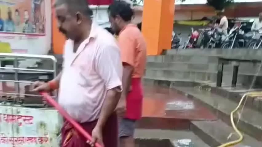 कुंडा: बाबा अवधेश्वरनाथ धाम में सावन के अंतिम सोमवार की तैयारियां जोरों पर