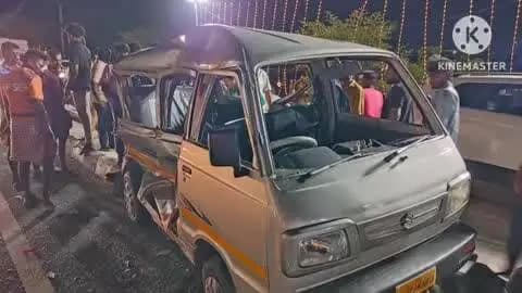 மண்மங்கலம்: வெண்ணைமலை தேசிய நெடுஞ்சாலையில் அடுத்தடுத்து சாலை விபத்து ஆறு பேர் காயம்