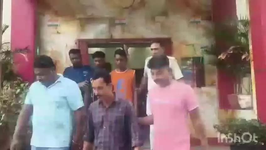 পান্ডুয়া: ভিন্ন অভিযোগে পান্ডুয়ার চার জায়গা থেকে চারজনকে গ্রেফতার করে চুঁচুড়া আদালতে পাঠাল পান্ডুয়া থানার পুলিশ