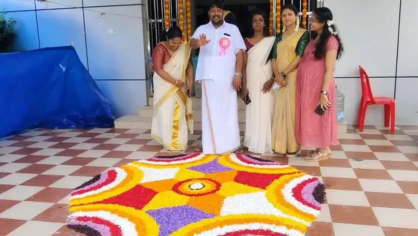 കണയന്നൂർ: നായരമ്പലം ഗ്രാമ പഞ്ചായത്തിൽ ഓണാഘോഷം സംഘടിപ്പിച്ചു
