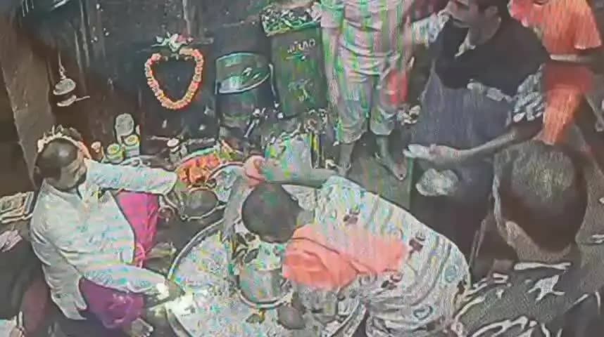 कवर्धा: सावन के चौथे सोमवार को भोरमदेव मंदिर में उमड़ा आस्था का सैलाब, संघ ने किया घोष वादन