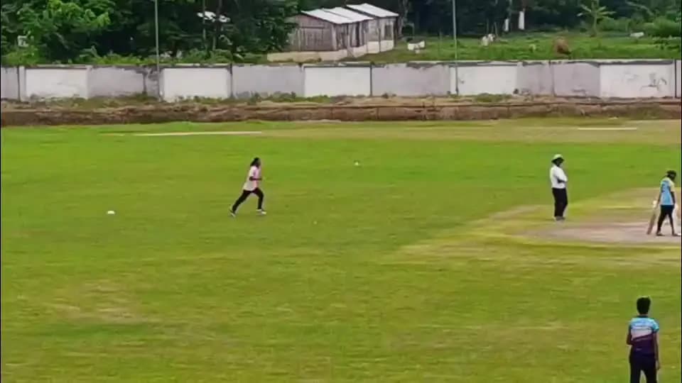 নগাঁও: অসম ক্রিকেট সন্থাক উন্নত মানৰ খেল পথাৰ বিচাৰিছে মহিলা ক্রিকেট খেলুৱৈ সকলে