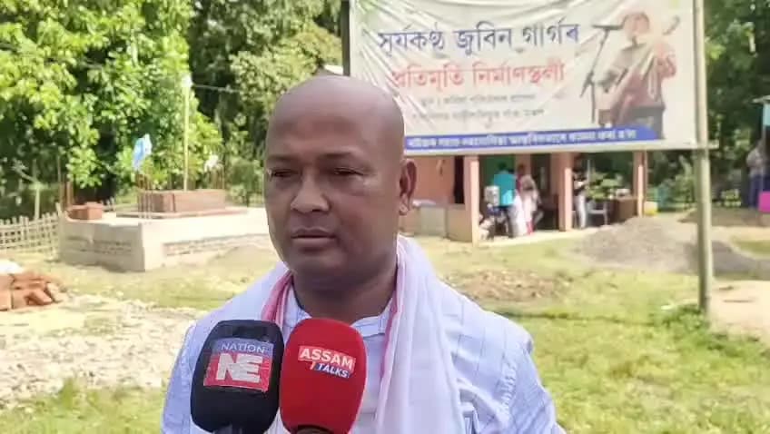 পূব ডিব্ৰুগড়: জুবিন গাৰ্গ ফেন ক্লাৱ উদ্যোগত পথালিবামৰ গাৰিশালি চুক তিনিআলিত নাহৰ ৰোপন কাৰ্যসূচী অংশ লৈ এই মন্তব্য বিধায়ক চক্ৰধৰ গগৈ