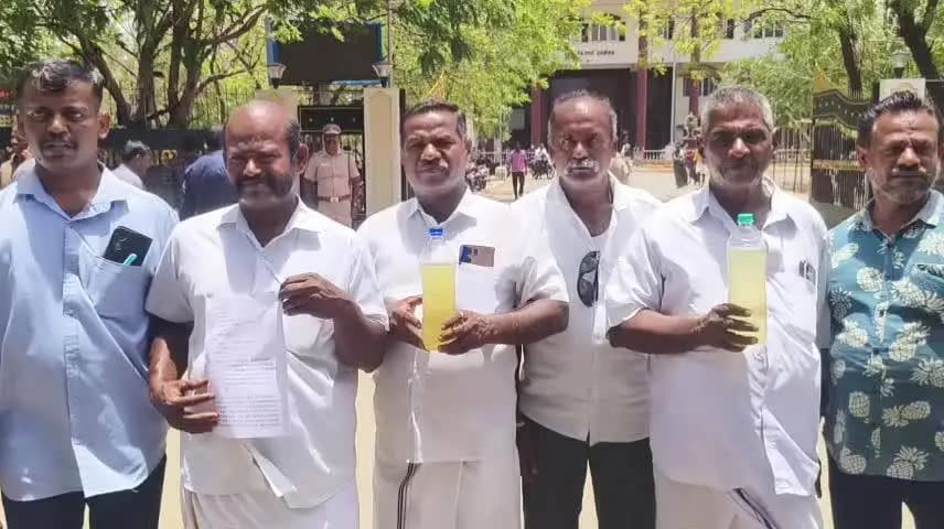 தூத்துக்குடி: வாழவள்ளான் பகுதியில் அசுத்த நீராக 16 கிராமங்களுக்கு குடிநீர் வழங்கப்படுவதால் சுத்திகரிக்க பட்ட குடிநீர் வழங்க வலியுறுத்தி ஆட்சியரகம் முற்றுகை