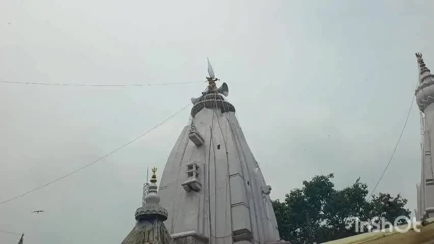 कोरबा: सावन के अंतिम सोमवार को कनकेश्वर धाम में उमड़ी भीड़, भक्तों की लगी कतार