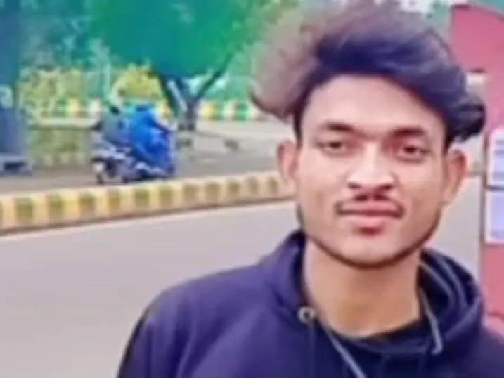 திருவண்ணாமலை: ஹமீர் புரில் கார் மோதி 2 யுவர்களின் சடலம் கண்டுபிடிப்பு... என்ன நடந்தது?