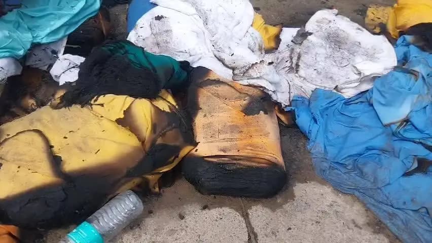 ओखला फेस-2 की कपड़ा फैक्ट्री में लगी भीषण आग, 2 घंटे की मशक्कत के बाद पाया काबू