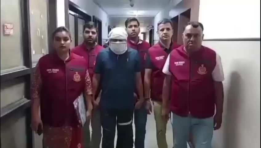 यमुना विहार: कैंसर की नकली दवाओं का बड़ा नेटवर्क पकड़ा, डॉक्टर गिरफ्तार; 17 लाख रुपये की अमेरिकी दवा भी बरामद