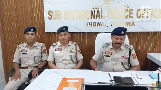 খোয়াই: মোহনবাড়ি এলাকায় যান দুর্ঘটনার সঙ্গে যুক্ত থাকা গাড়ি চালককে বাইজাল বাড়ি থানার পুলিশ সদর এলাকা থেকে গ্রেপ্তার করে