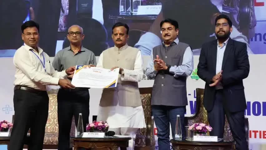 बैरसिया: भोपाल में आयुष्मान भारत डिजिटल मिशन की राज्य स्तरीय कार्यशाला में उप मुख्यमंत्री राजेन्द्र शुक्ल शामिल हुए