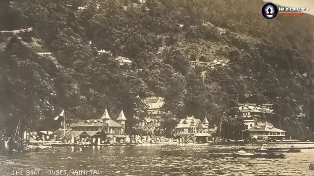 British Nainital की तस्वीरों को कैद करने वाले गंगी साह, History Of Gangi Sah Photographer Nainital✅
आज हम जिस पुराने नैनीताल को तस्वीरों में देखते हैं, उसके पीछे कई ऐसे लोगों की मेहनत छिपी है, जिन्होंने अपने कैमरे से उस दौर को हमेशा के लिए इतिहास में दर्ज कर दिया। इन्हीं में एक बेहद खास नाम था Gangi Sah का।
Gangi Sah नैनीताल में रहने वाले उन शुरुआती भारतीय फोटोग्राफरों में से थे, जिन्होंने ब्रिटिशकालीन नैनीताल की जिंदगी, इमारतों, सड़कों और प्राकृतिक खूबसूरती को कैमरे में कैद किया। माना जाता है कि उन्होंने लगभग 1907 के आसपास नैनीताल की फोटोग्राफी शुरू की थी।
उनके हाथ में उस समय का Folding Pocket Camera या Kodak Brownie कैमरा दिखाई देता था। वह कैमरा लेकर नैनीताल के अलग-अलग हिस्सों में घूमते और वहां के दृश्यों को तस्वीरों में सहेजते थे। उस दौर में फोटोग्राफी आज की तरह आसान नहीं थी। कैमरा, फिल्म और पूरी प्रक्रिया अपने आप में काफी चुनौतीपूर्ण थी। ऐसे समय में Gangi Sah का लगातार तस्वीरें खींचना अपने आप में बड़ी बात थी।
सिर्फ Nainital तक सीमित नहीं था उनका Camera✅
Gangi Sah की खासियत यह थी कि उनकी फोटोग्राफी केवल स्थानीय लोगों के Portraits या नैनीताल के सामान्य दृश्यों तक सीमित नहीं थी।
उनकी तस्वीरों में Delhi, Agra और अन्य मैदानी क्षेत्रों के दृश्य भी मिलते हैं। बताया जाता है कि अंग्रेज अधिकारी उन्हें ऐतिहासिक और स्थापत्य महत्व वाले विषयों की तस्वीरें लेने के लिए बाहर भी भेजते थे। उनके काम में ताजमहल और मुगल शासकों से संबंधित Portraits तथा ऐतिहासिक वास्तुकला की तस्वीरों के उदाहरण भी मिलते हैं।
यानी Gangi Sah उस समय सिर्फ एक स्थानीय फोटोग्राफर नहीं थे। उनका कैमरा नैनीताल की पहाड़ियों से निकलकर भारत के बड़े ऐतिहासिक स्थलों तक पहुंच चुका था।
कैमरे से किताब तक, Gangi Sah Writer as well✅
Gangi Sah केवल फोटोग्राफर ही नहीं थे, बल्कि अपने समय और समाज को दर्ज करने वाले लेखक भी थे....1927 में उन्होंने “श्री रामलीला नाटक” नामक पुस्तक प्रकाशित की। इस पुस्तक के माध्यम से उस दौर की नैनीताल की रामलीला और तत्कालीन सामाजिक-सांस्कृतिक जीवन की झलक मिलती है।
यह इसलिए महत्वपूर्ण है क्योंकि Gangi Sah का काम केवल तस्वीरों तक सीमित नहीं रहा। उन्होंने तस्वीरों और लेखन, दोनों के माध्यम से अपने समय के नैनीताल को दर्ज किया।
नैनीताल से दुनिया तक पहुंचते थे उनके Postcards
Follow Nainital Mania Page