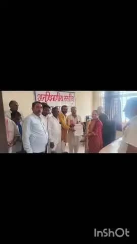 जनगणना-2027 में ओबीसी की जातिवार गणना की मांग, राष्ट्रपति के नाम सौंपा ज्ञापन
अम्बाह। जनगणना-2027 में अन्य पिछड़ा वर्ग (