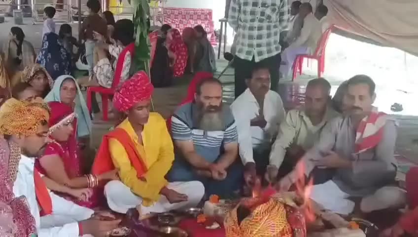 इछावर: इछावर में भगवान पशुपतिनाथ की स्थापना के रुद्र महायज्ञ में बड़ी संख्या में श्रद्धालु शामिल, अध्यक्ष भी मौजूद