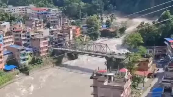 डुमरा: तिब्बत में ग्लेशियर फटने से नेपाल में तबाही, सीतामढ़ी की नदियों पर खतरा बढ़ा; प्रशासन ने जारी की अलर्ट विज्ञप्ति