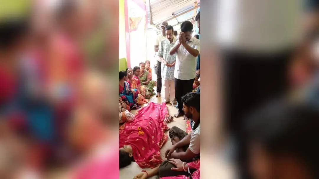খোয়াই: খোয়াই পৌর পরিষদের কাউন্সিলরের স্ত্রী প্রয়াত; শ্রদ্ধা জানালেন বিজেপি নেতৃত্বরা