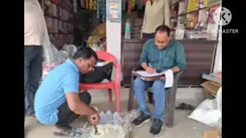 करौली: रक्षाबंधन पर्व से पहले खाद्य सुरक्षा विभाग ने गुढ़ाचन्द्रजी और नादौती में मिठाई दुकानों से लिए सैंपल, दुकानदार भागे