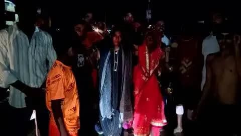 बाह: सोंरो से 18 घंटे की यात्रा कर कांवड़िए बटेश्वर पहुंचे