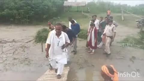 मानसी: जलस्तर बढ़ने की आशंका पर प्रशासन ने मानसी प्रखंड अंतर्गत ग्रामीणों को किया सतर्क