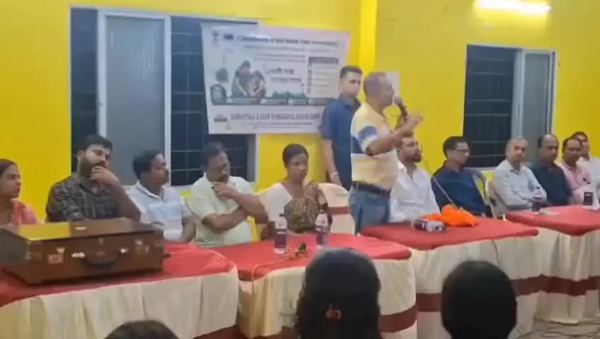 আলিপুরদুয়ার ২: খুব শীঘ্রই শামুকতলা হাটে গরু কেনাবেচা শুরু হবে ইঙ্গিত দিয়ে গেলেন বনমন্ত্রী