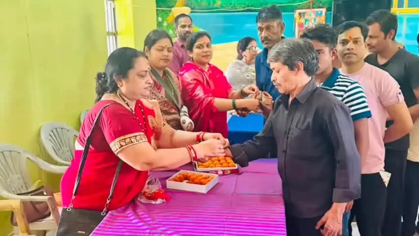 सक्ती: सक्ती उप जेल में भाजपा महिला मोर्चा और ब्रह्माकुमारीज ने बंदियों को बांधी राखी, नए जीवन का दिया संदेश