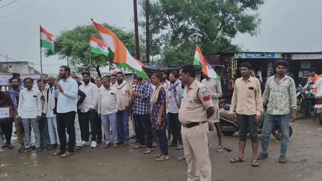 अम्मा नगर चौराहे पर महंगाई के कारण निकाला जुलूस 🔥@