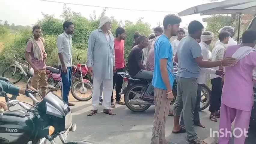 बानसूर: अलवर रोड पर भैरू बाबा मंदिर के पास दो बाइकों की आमने-सामने भिड़ंत