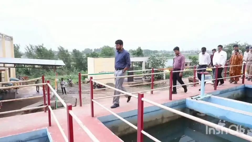 मुख्यमंत्री जन-विश्वास अभियान के तहत कलेक्टर श्री हिमांशु चंद्रा ने गुरुवार को नीमच स्थित फिल्टर प्लांट का निरीक्षण कर पेयजल व्यवस्था एवं जल शुद्धिकरण प्रक्रिया का जायजा लिया।
CM Madhya Pradesh
Jansampark Madhya Pradesh
Department of Urban Development & Housing MP
#MukhymantriJanVishwasAbhiyan
#Neemuch
#नीमच