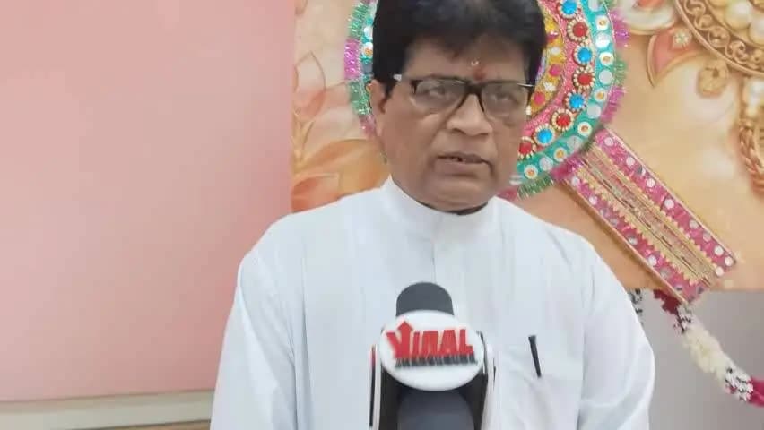 ଝାରସୁଗୁଡା: ବ୍ରହ୍ମାକୁମାରୀ ଆଶ୍ରମରେ ରକ୍ଷା ବନ୍ଧନ କାର୍ଯ୍ୟକ୍ରମକୁ ନେଇ ପ୍ରତିକ୍ରିୟା ରଖିଲେ ବେଳପାହାଡ଼ର ଜଣେ ଅବସରପ୍ରାପ୍ତ ପ୍ରଧାନ ଶିକ୍ଷକ