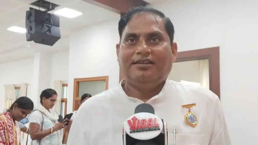 ଝାରସୁଗୁଡା: ଝାରସୁଗୁଡା ସ୍ଥିତ ବ୍ରହ୍ମାକୁମାରୀ ଆଶ୍ରମରେ ରକ୍ଷା ବନ୍ଧନ କାର୍ଯ୍ୟକ୍ରମକୁ ନେଇ ସଦସ୍ୟଙ୍କ ପ୍ରତିକ୍ରିୟା