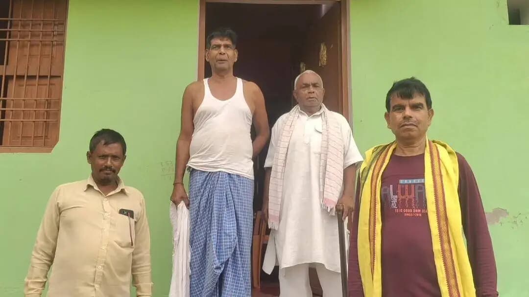 नये एस पी को चुनौती, चेनारी प्रखंड के चेनहरूआ ग्राम में हुआ लाखों का गहने रूपए चोरी अभी तक कोई कार्रवाई नहीं।