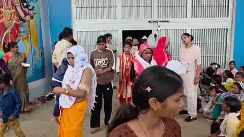 अनूपपुर: जिला जेल में बहनों ने कैद भाइयों की कलाई पर बांधी राखी, मुंह मीठा करा लंबी उम्र की कामना की