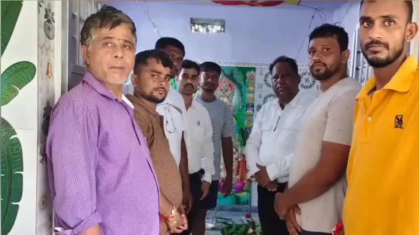 ଜଳେଶ୍ବର: ପଶ୍ଚିମବାଡ଼ ଗ୍ରାମରେ ସିଦ୍ଧେଶ୍ୱର ମହାଦେବ ଙ୍କ ମନ୍ଦିର ପ୍ରତିଷ୍ଠା ଉତ୍ସବ ଅନୁଷ୍ଠିତ