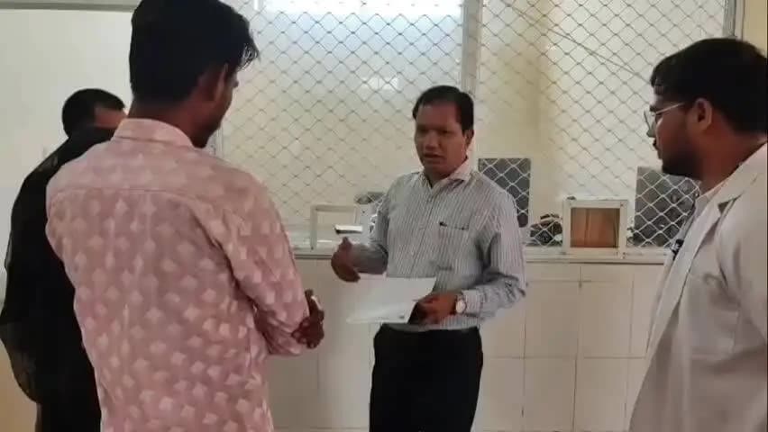 नैनवां: एबीडीएम से कतारों से मिलेगी मुक्ति, सीएमएचओ डॉ. सामर ने सीएचसी देई-बांसी में स्वास्थ्य व्यवस्थाओं का लिया जायजा