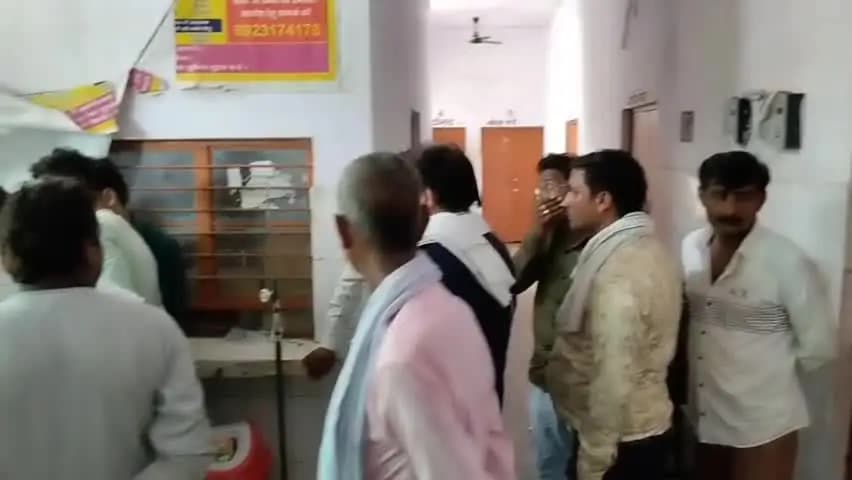 सिकंदरा: इटखुदा मोड़ पर दो बाइकों की आमने-सामने जोरदार भिड़ंत, तीन लोगों की मौत; मां-बेटा गंभीर हालत में मेडिकल कॉलेज रेफर