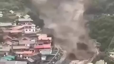 कुर्ला: नेपाळ मध्ये अडकलेल्या पर्यटकांनी मंत्रालयातील नियंत्रण कक्षाशी संपर्क करावा