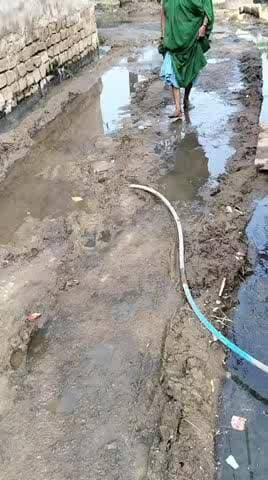 Ajhenda panchayat Pandit ki
ye halat h