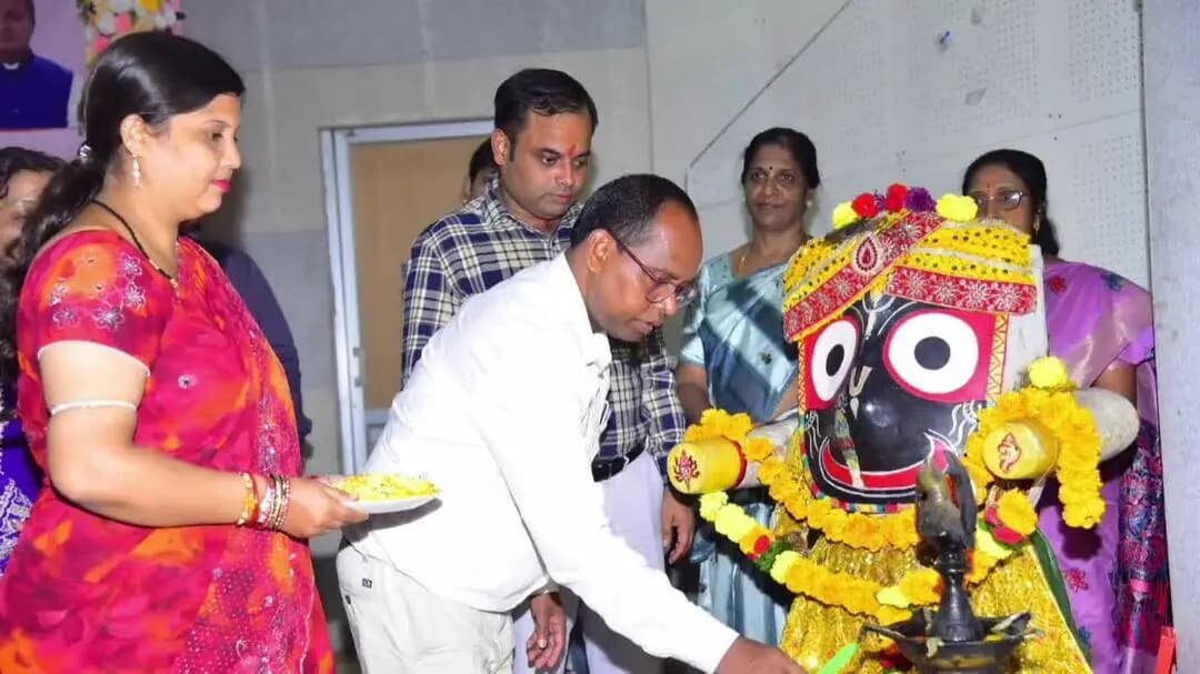 ପାରଳାଖେମୁଣ୍ଡି: ପବିତ୍ର ରାକ୍ଷୀ ପୂର୍ଣ୍ଣିମାରେ ‘ସୁଭଦ୍ରା’ ଯୋଜନାର ପଞ୍ଚମ କିସ୍ତି ପ୍ରଦାନ