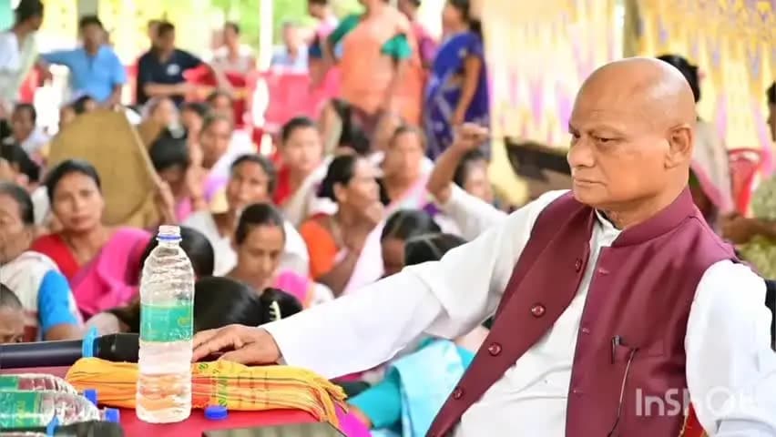 মৰিগাঁও: ভূৰবন্ধা-দন্দুৱা মণ্ডলৰ অন্তৰ্গত ৭১ নং বুথ, সিধাবাৰী মন কি বাত অনুষ্ঠানত উপস্থিত বিধায়ক
