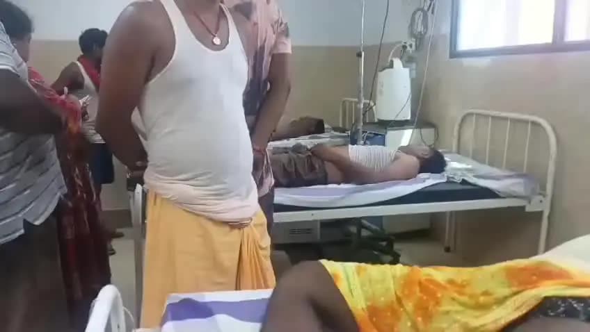बाढ़: नशीले पदार्थ के सेवन से चार युवकों की मौत, जहरीली शराब पीने की आशंका
