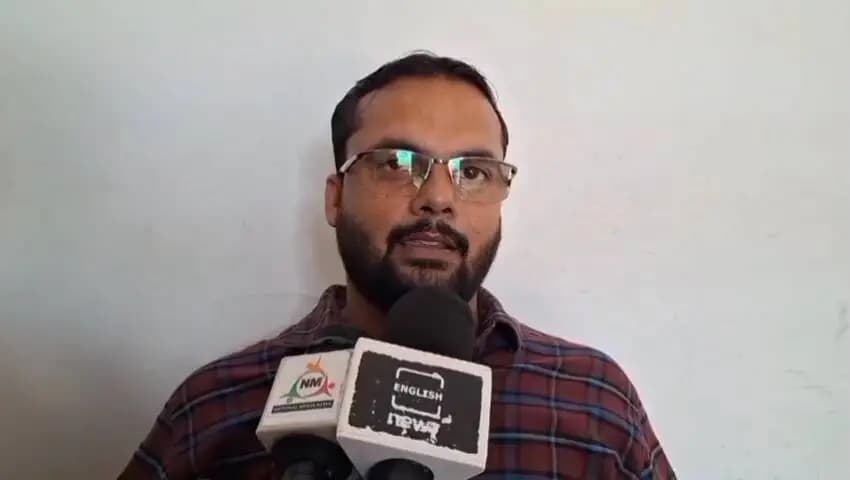 बांसडीह: बांसडीह विधानसभा में विधायक केतकी सिंह के संबोधन के बाद सपा के जिलाउपाध्यक्ष रोहित सिंह ने कहा, मांगनी चाहिए माफी