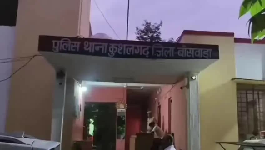 कुशलगढ़: पिता के तानों से नाराज बेटे ने 7 दोस्तों संग की हत्या, शव को फंदे पर लटकाया; 5 गिरफ्तार, 2 फरार