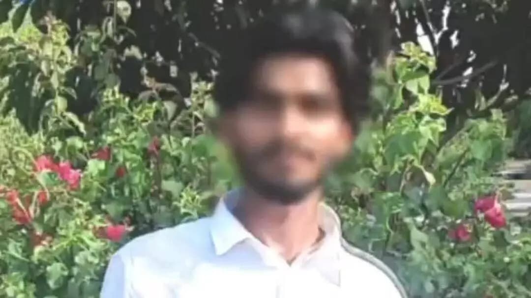 यमुना विहार: भाई की शादी के लिए रखी ज्वेलरी छोटे भाई ने घर से चुराकर बेची, पुलिस ने किया गिरफ्तार