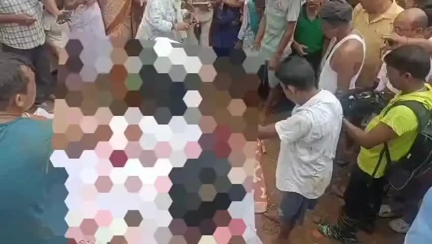 চন্দ্ৰপুৰ: মহানগৰীৰ মঠঘৰীয়াত ভয়ংকৰ ভূমিস্খলনৰ ঘটনা নিহত ৩জন